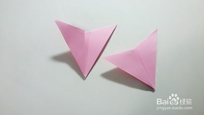 教师节的礼物------如何彩纸折叠一朵康乃馨