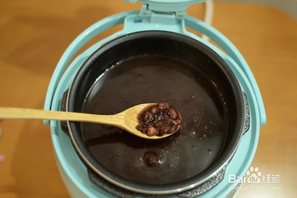 营养美味的紫米红豆粥