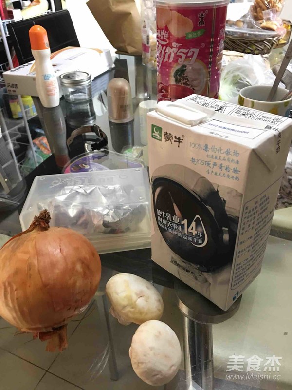 自制简单奶油蘑菇汤