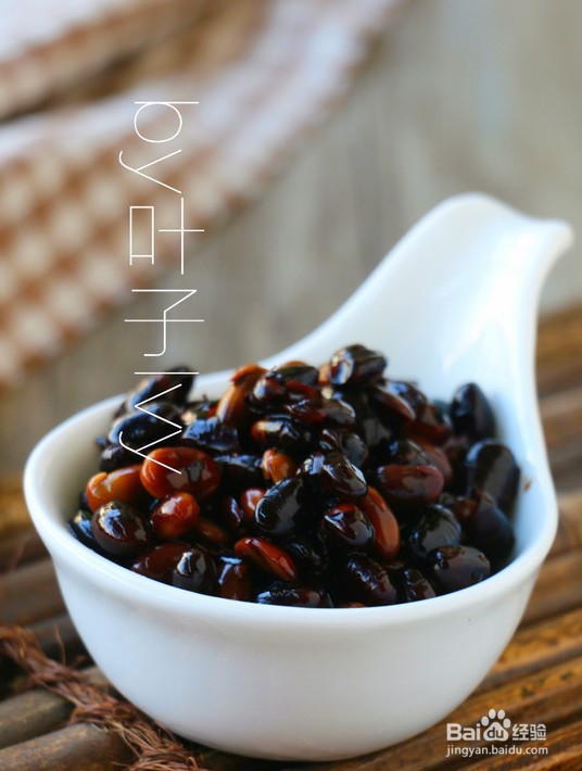 如何制作养生醋泡黑豆呢？