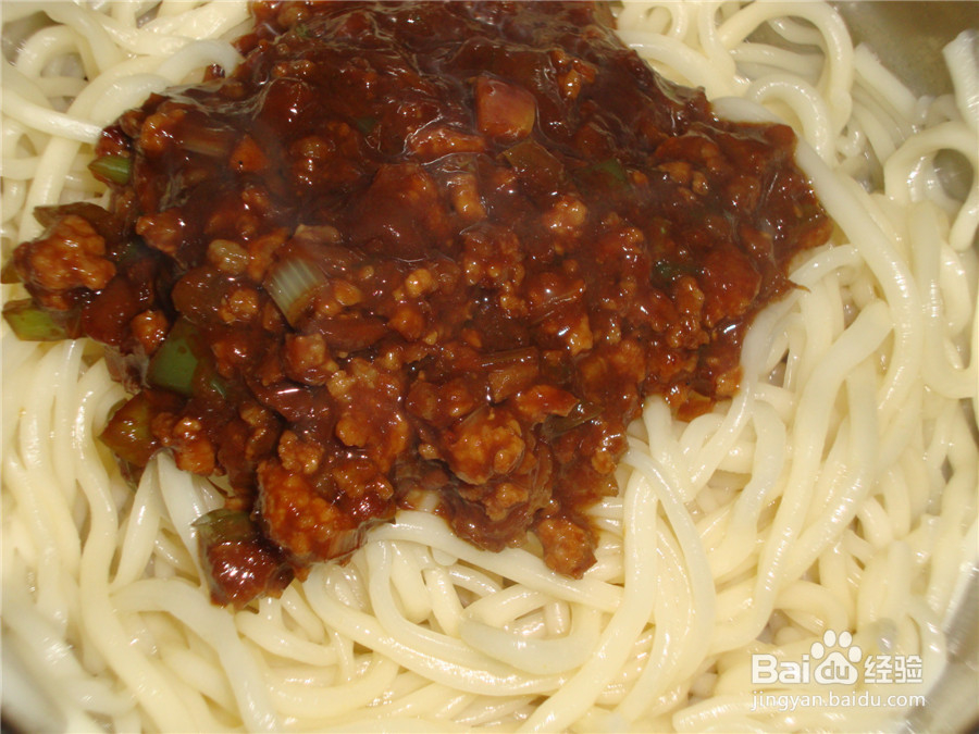 面条：炸酱面
