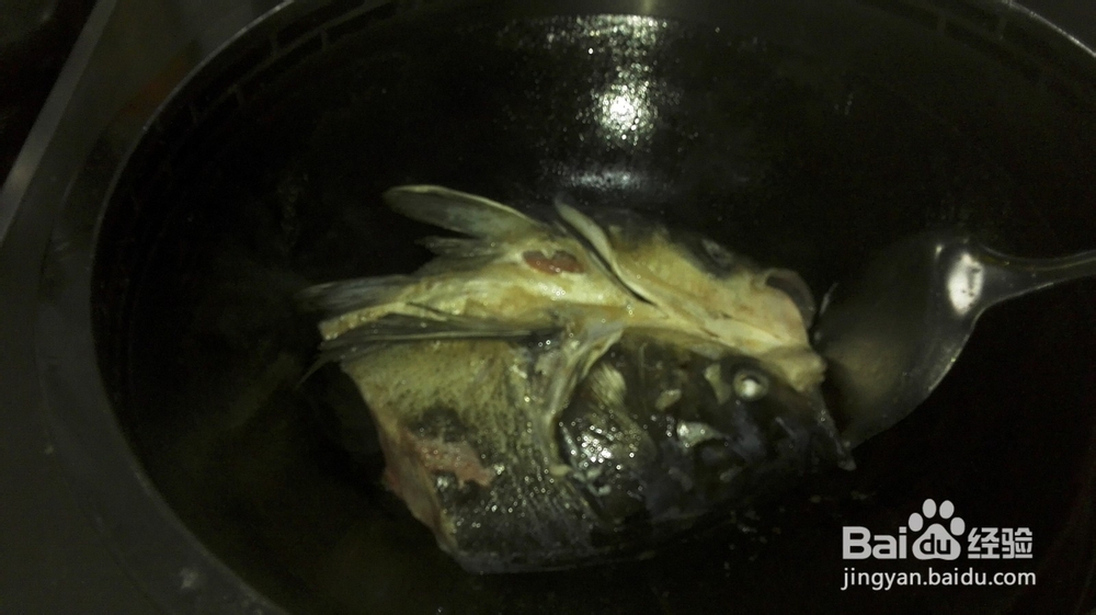 家常菜1鱼头豆腐汤的做法