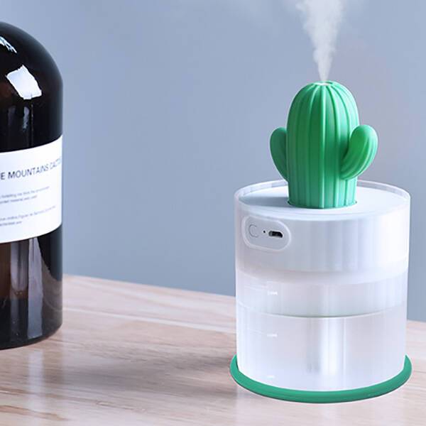 精选小型加湿器营造舒适室内环境