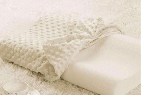 记忆枕应该怎么睡才是正确的? 图片