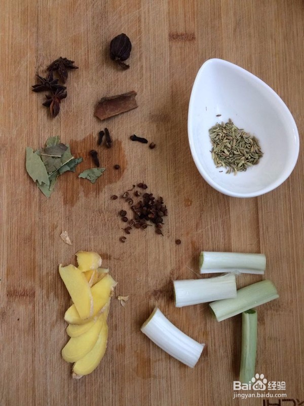 五香牛肉怎么卤