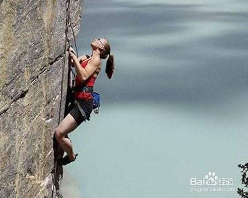 如何教导孩子正确对待别人的评价