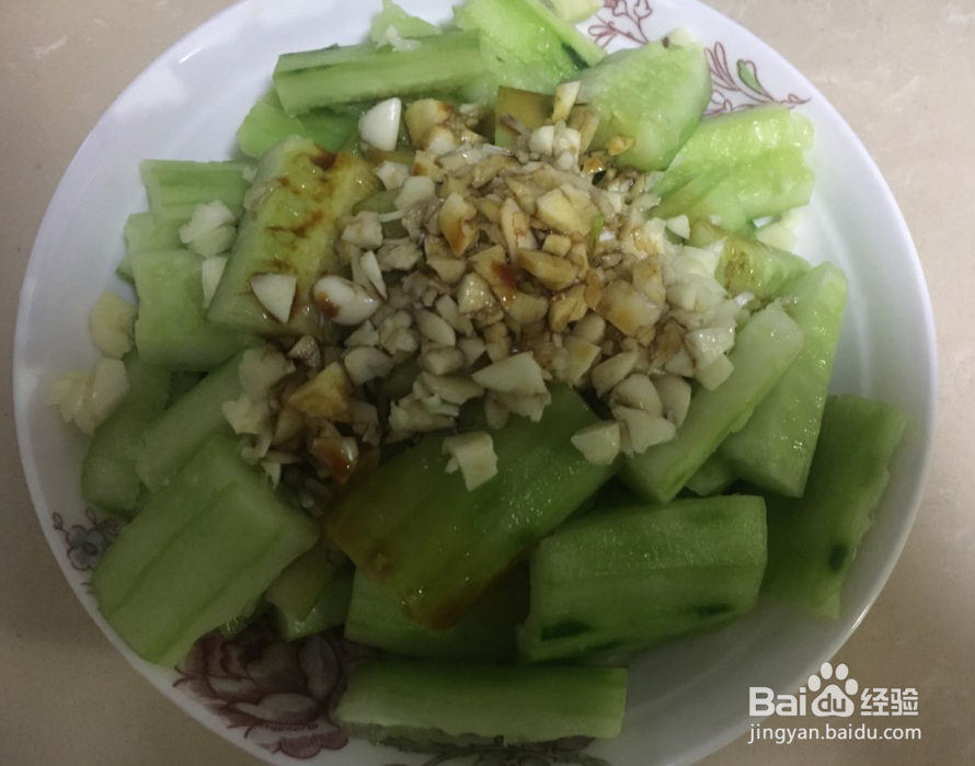 怎么简单自制拍黄瓜