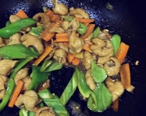 下饭美味的家常溜肥肠