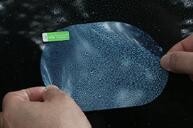 汽车后视镜防雨膜怎么贴