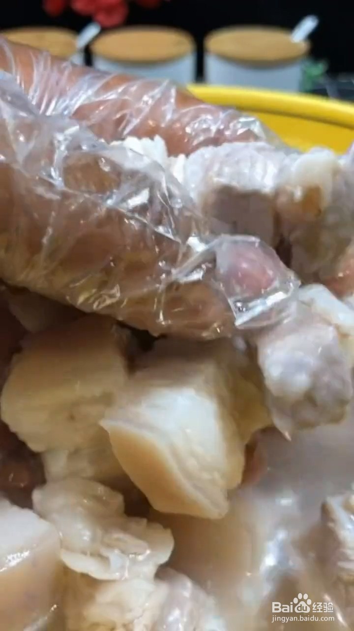 超级无敌好吃下饭的土豆焖红烧肉怎样做