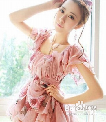 春季6种搭配女人味十足