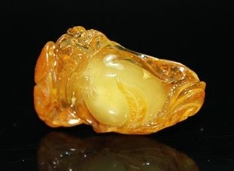 琥珀蜜蜡的收藏和鉴赏