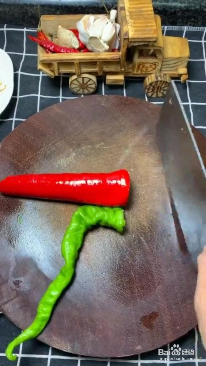 如何制作豆干炒韭菜