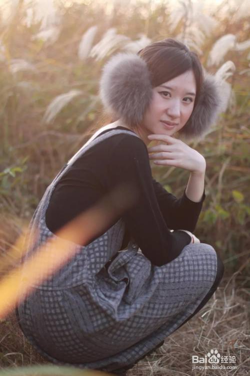 PS:拨开脸上的发丝