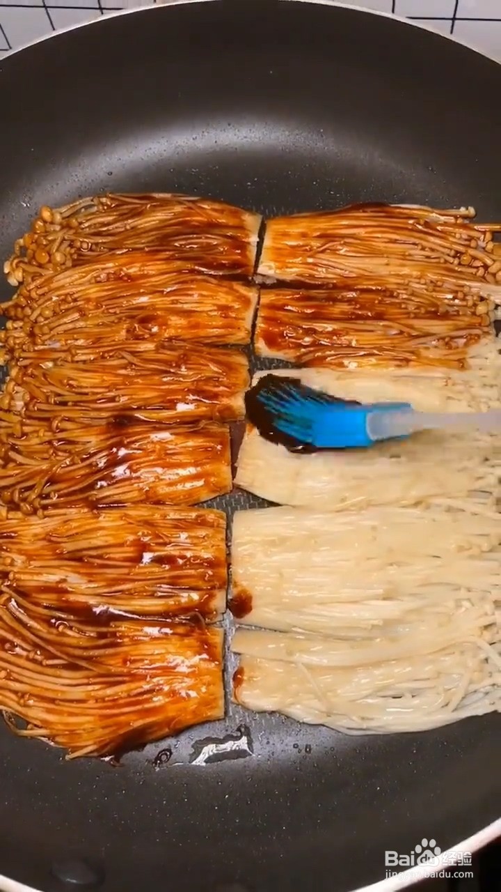 如何自制美味好吃的家常版烧烤金针菇
