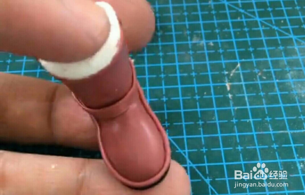 雪地靴制作过程