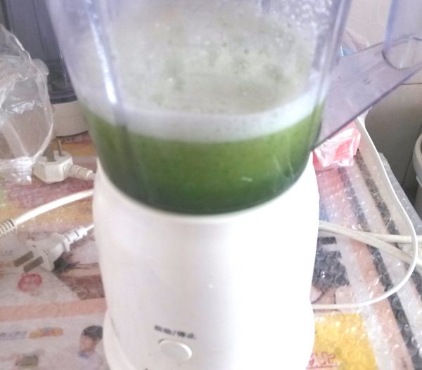 虾仁青瓜汁意面