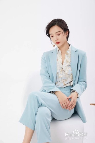 职场新人，春季应该如何穿搭