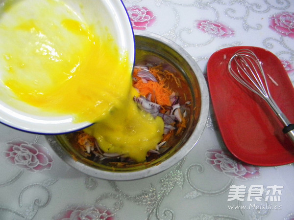 胡萝卜煎蛋的做法