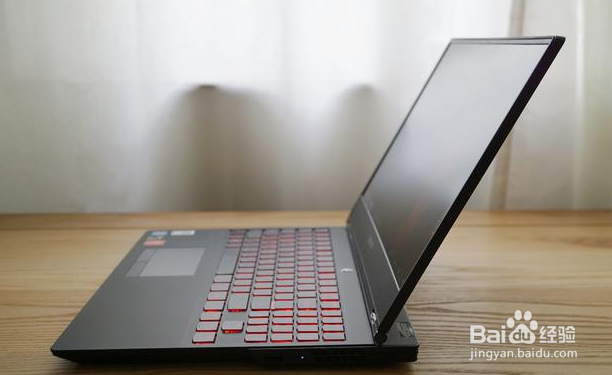 笔记本插电玩伤电脑吗