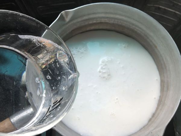 珍珠西米蜜豆椰汁