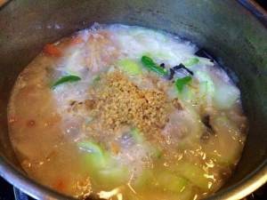 健康养生佳品竹笋海味咸粥的做法