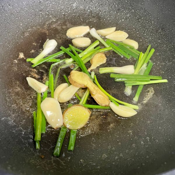 红烧黄花鱼柳焖年糕