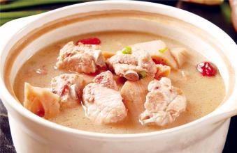 冬天如何加强足部护理