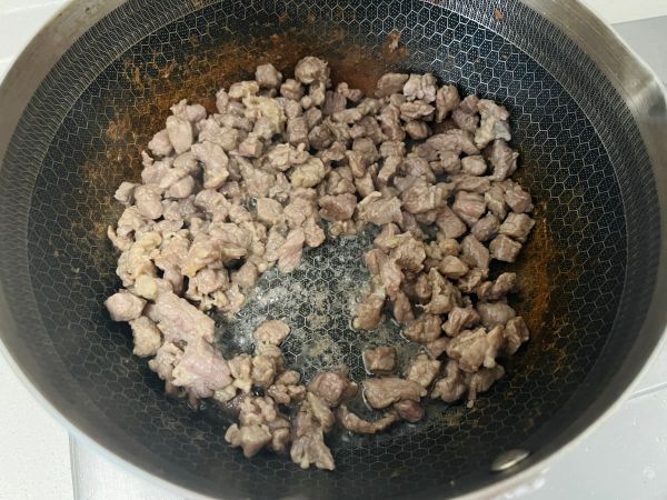 黑胡椒双椒牛排粒