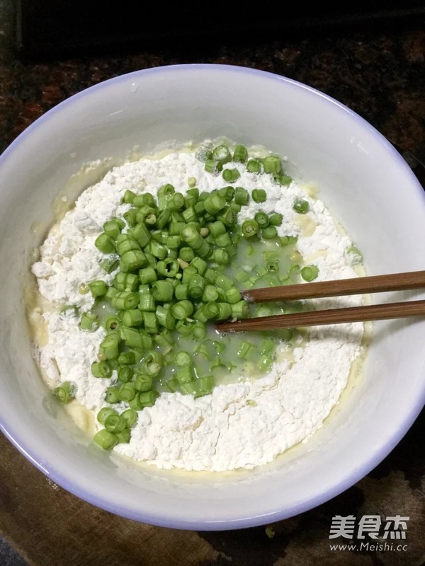 豆角鸡蛋饼的做法