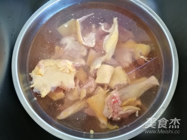 山药土鸡汤的做法