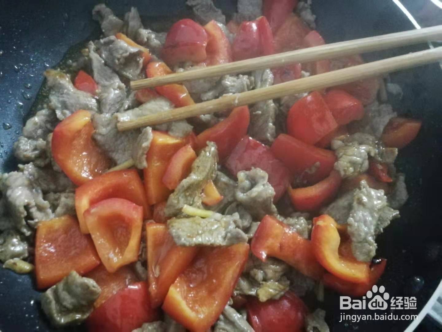 如何制作灯笼椒炒牛肉