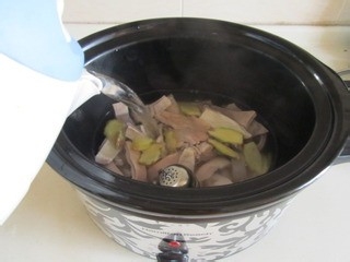 白果肚片汤的做法