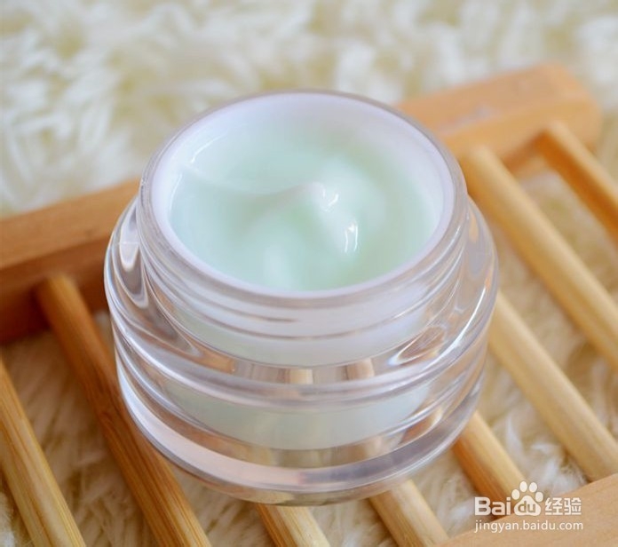 生活必备小妙招,巧用过期化妆品(一)