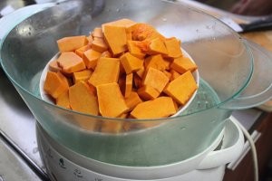 食补养生糯糯的南瓜饼的做法