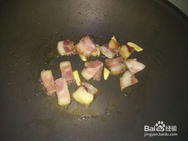 怎么做滑子菇炒土豆片