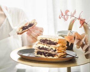 海盐红豆沙乳酪热压三明治的美味做法