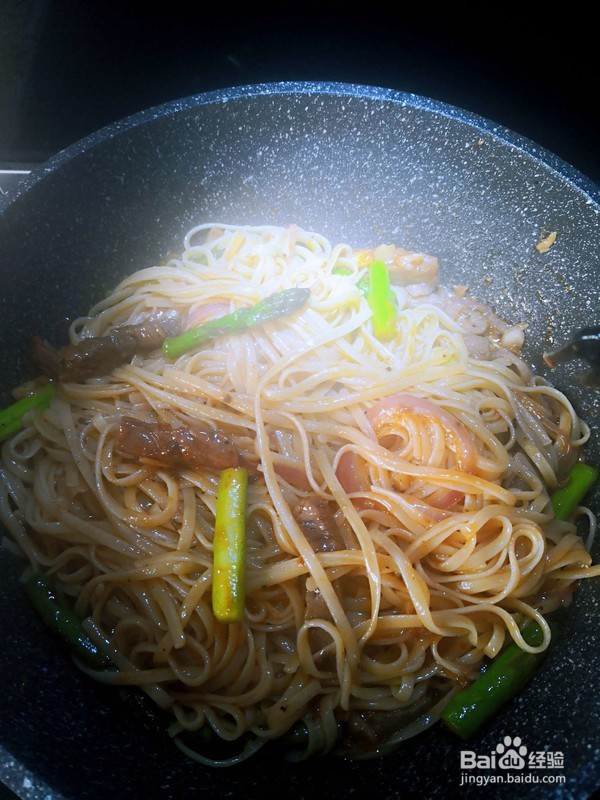 怎么做芦笋牛肉条配意大利面