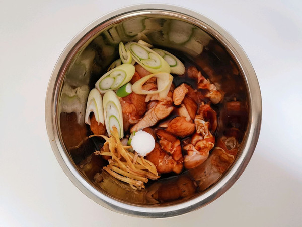 香煎脆皮鸡腿肉