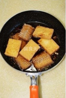带鱼豆腐的家常做法