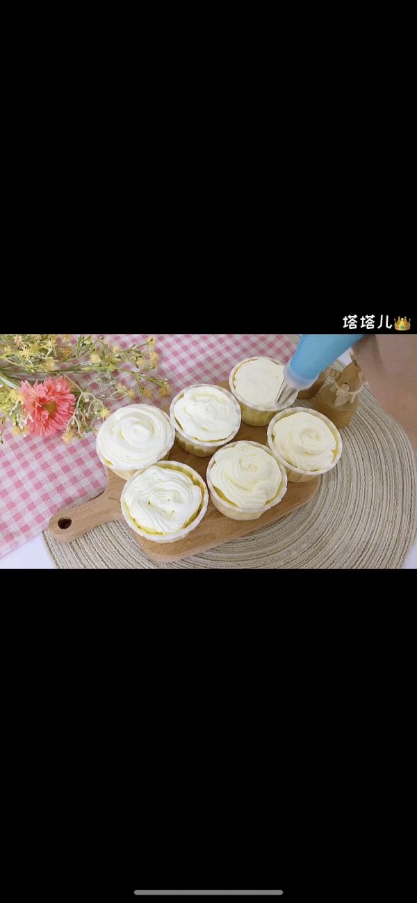 面包机纸杯蛋糕