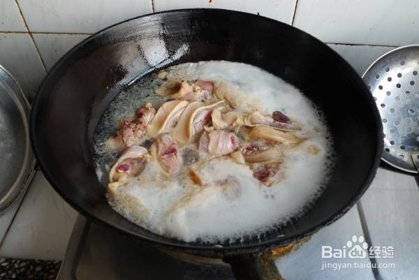 枸杞牛肉羹的做法