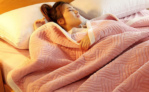 为什么衣服,被子能让人保暖