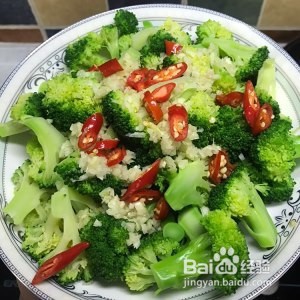 养生食补西兰花(蚝油)的做法