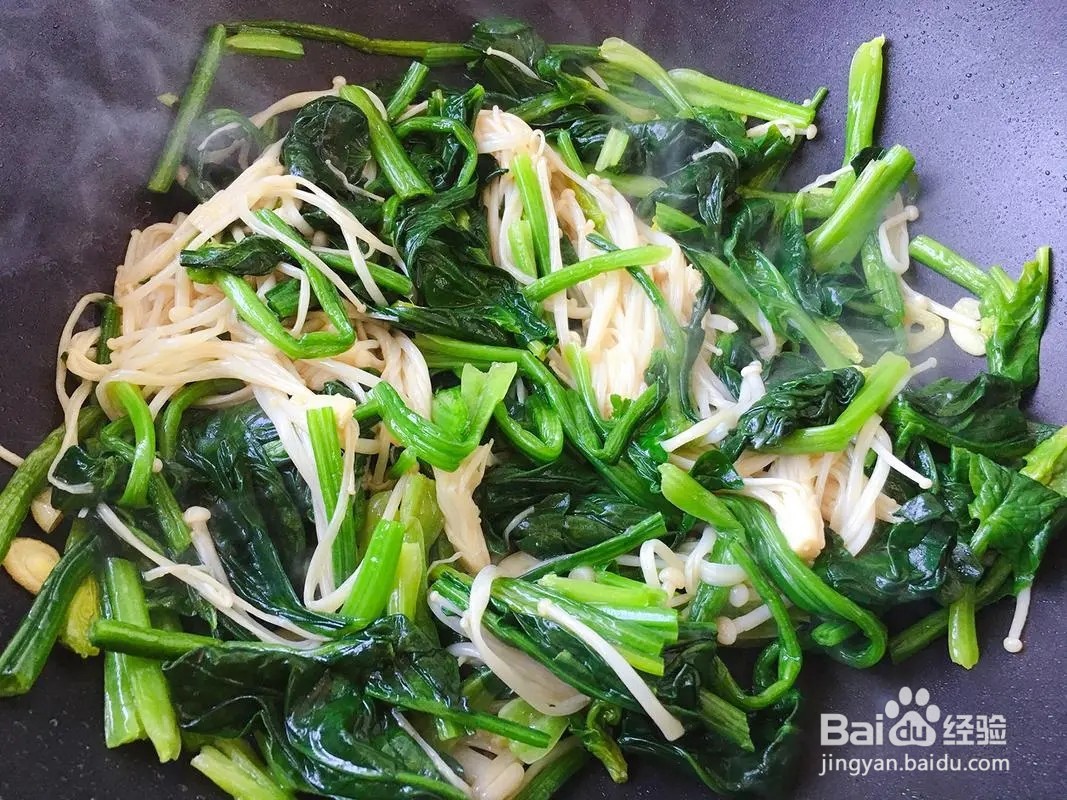 金针菇炒菠菜