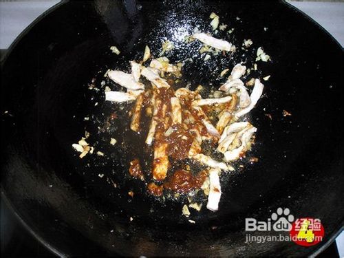 年夜饭中味道绝佳的一道混搭菜——蘑菇烩粉丝