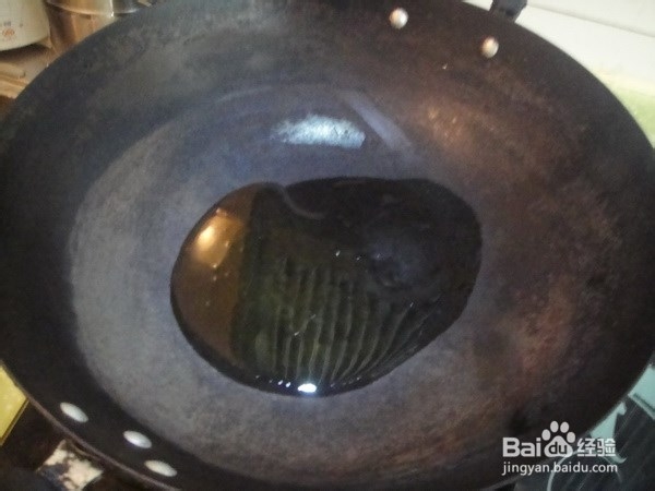 如何炒青笋肉丝？