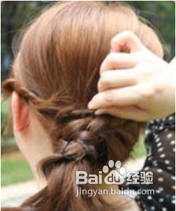 一分钟夏日清凉蜈蚣辫编发扎发发型教程