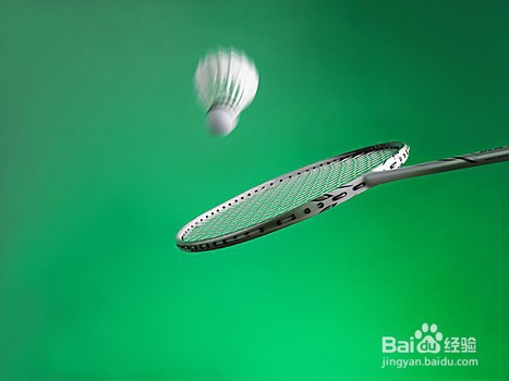 打羽毛球技巧:发假球