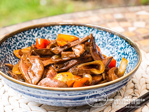 香浓滑嫩的黑椒猪肝（视频）